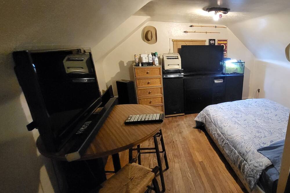 Photo of Bedroom in Glen Burnie