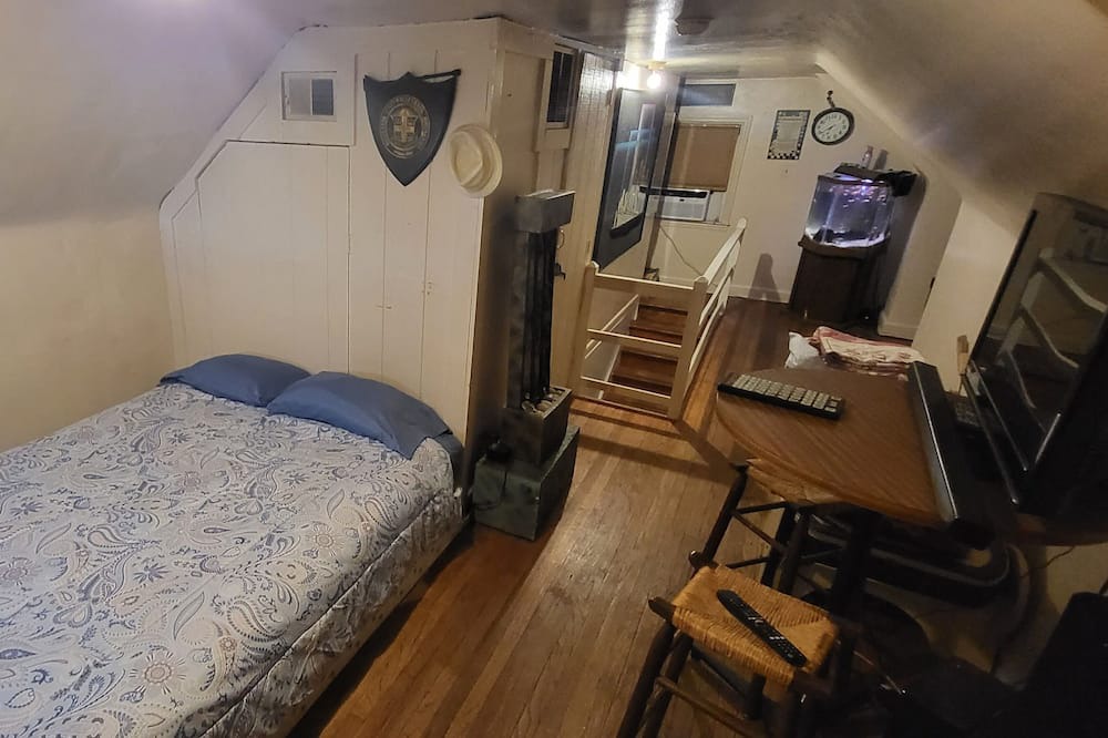 Photo of Bedroom in Glen Burnie