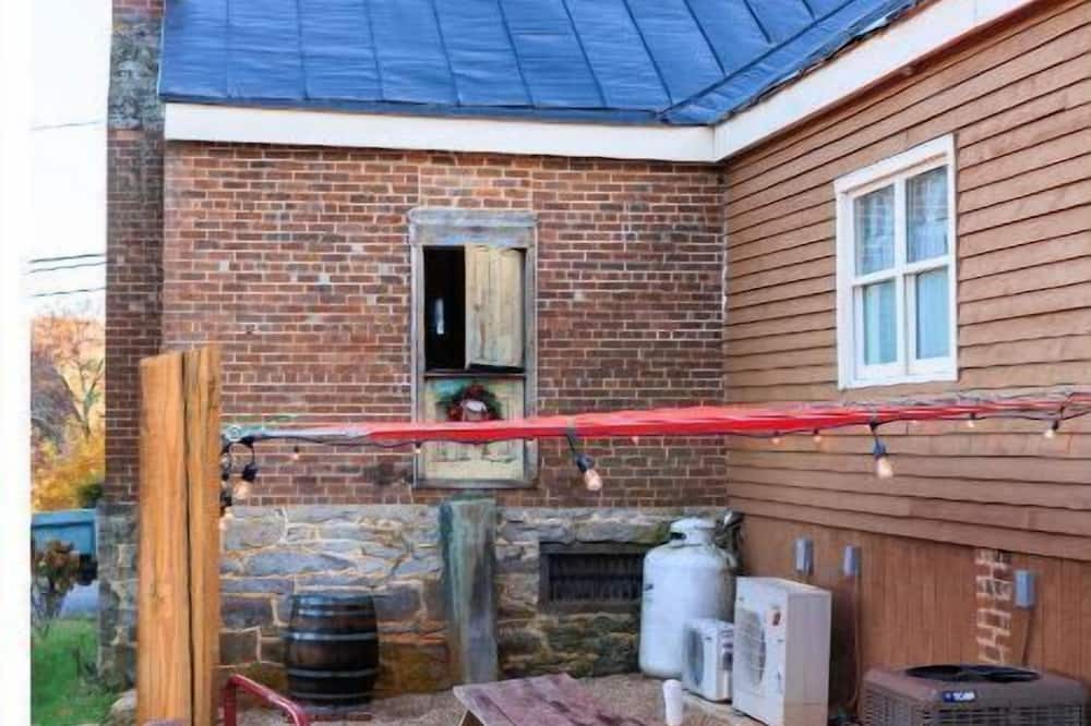 Photo of Outdoor in Rockbridge Baths