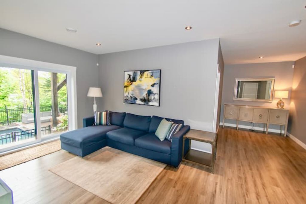 Photo of Livingroom in Sainte-Ann-des-Lacs