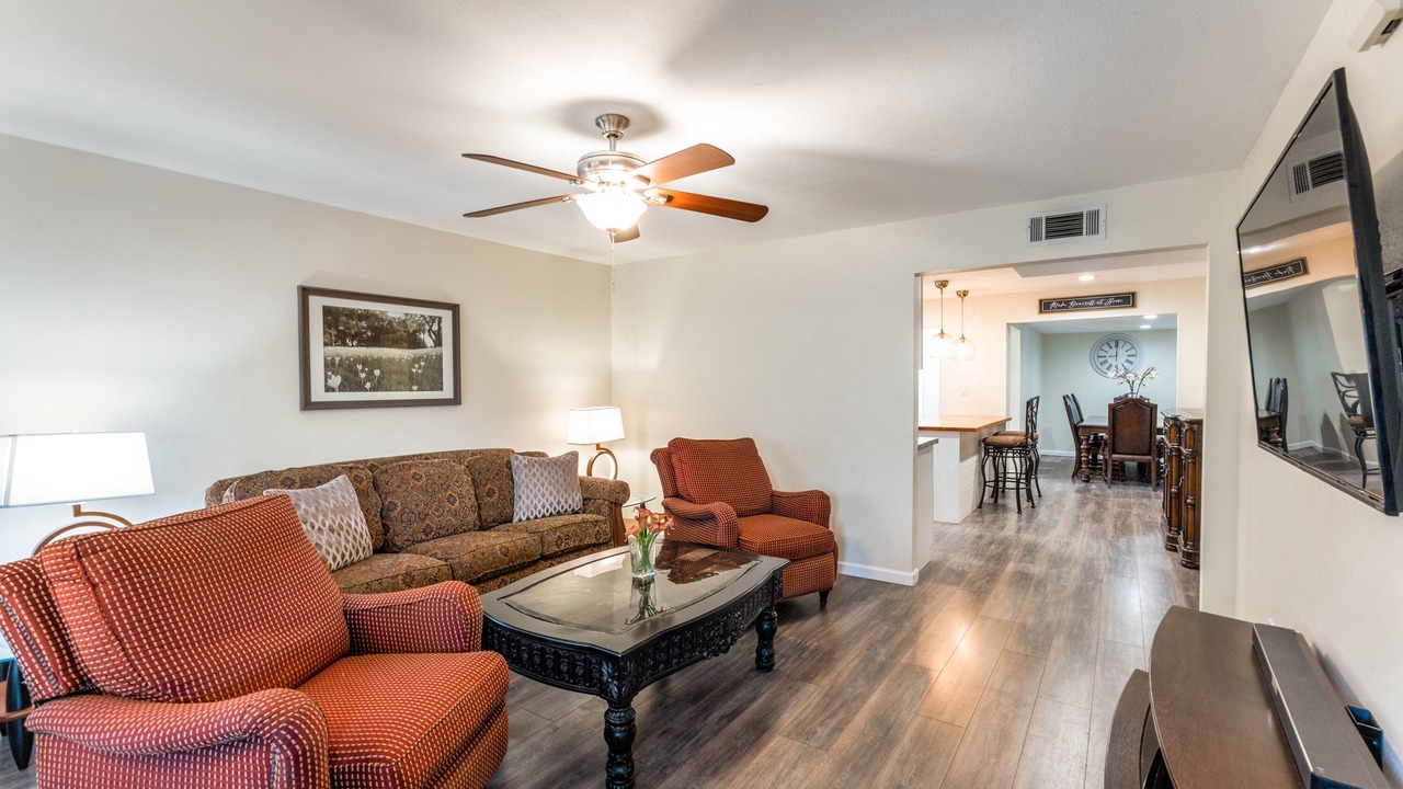 Photo of Livingroom in Universal City