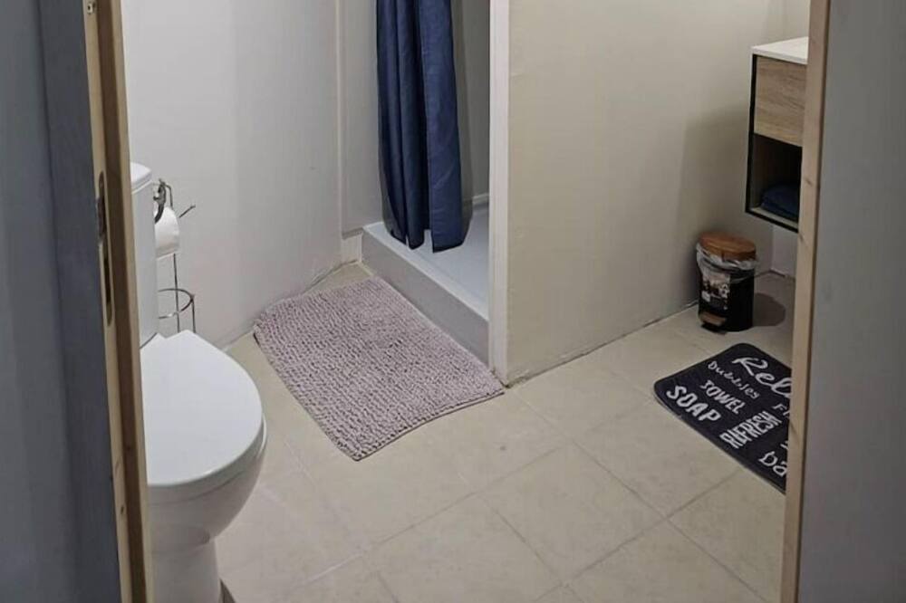 Photo of Bathroom in Fains-Veel