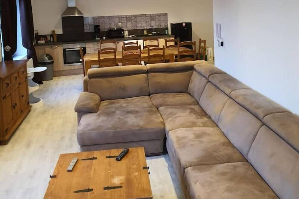 Photo of Livingroom in Fains-Veel