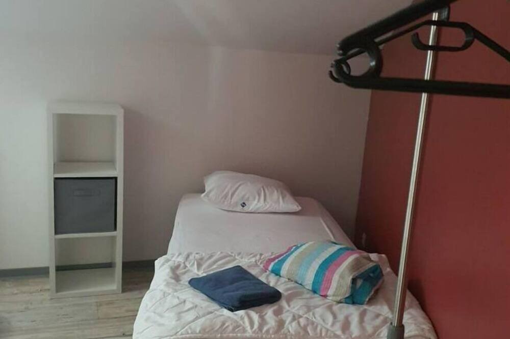 Photo of Bedroom in Fains-Veel