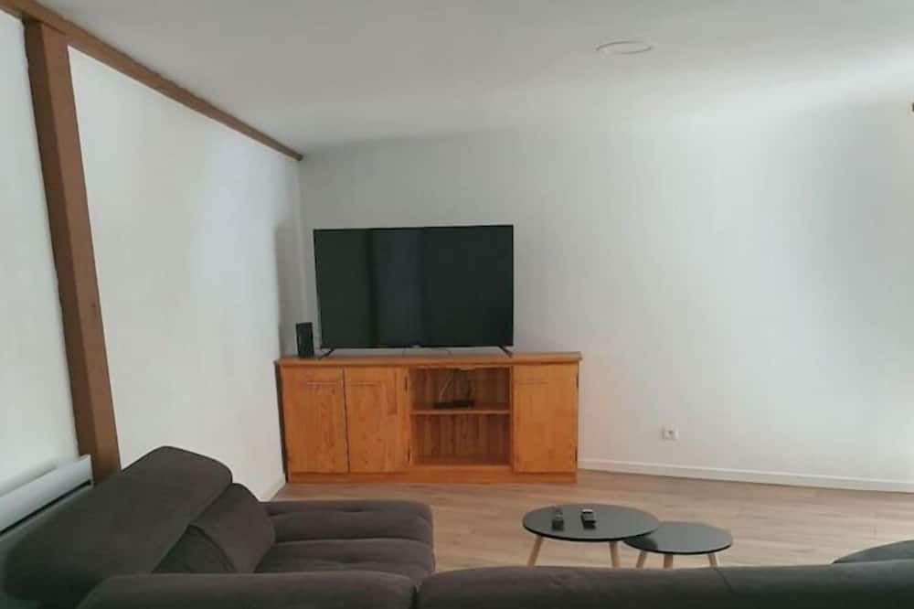 Photo of Livingroom in Fains-Veel