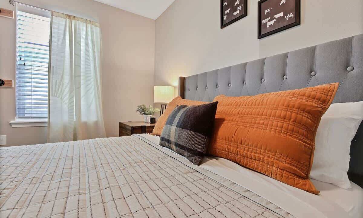 Photo of Others in Caldwell