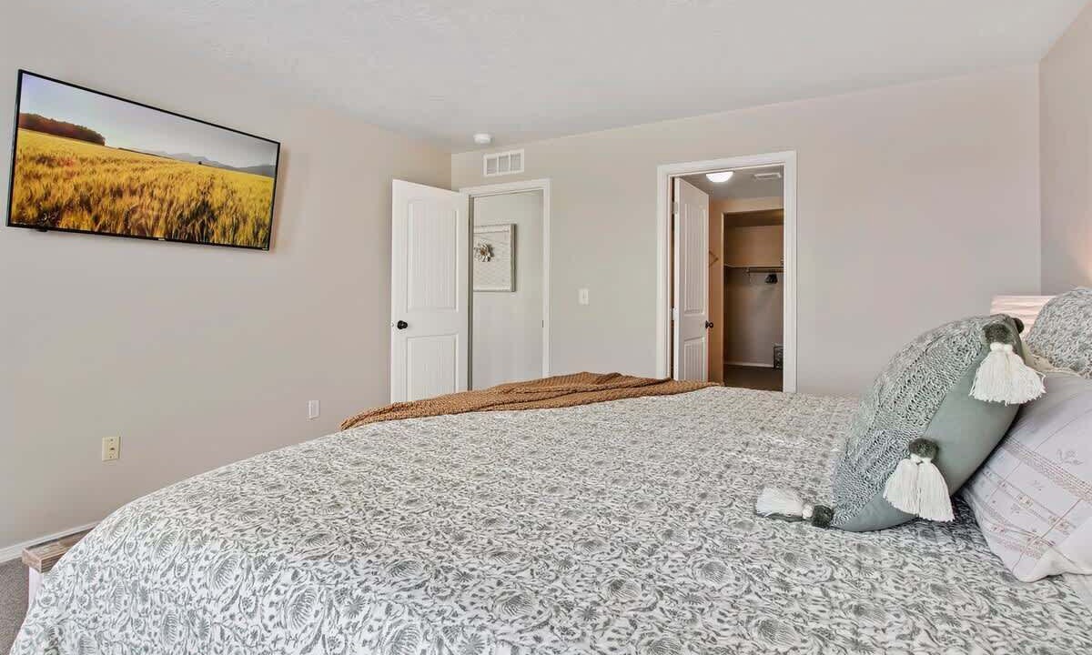 Photo of Others in Caldwell