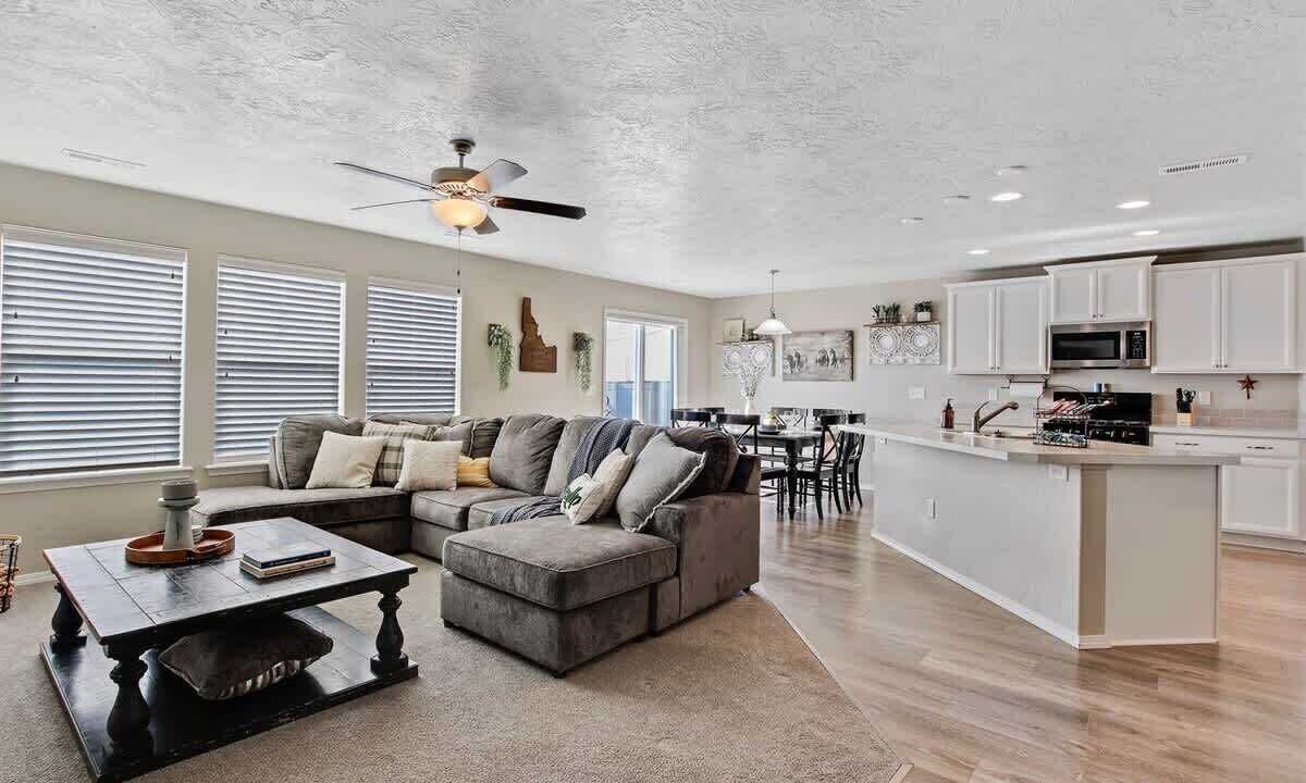 Photo of Others in Caldwell