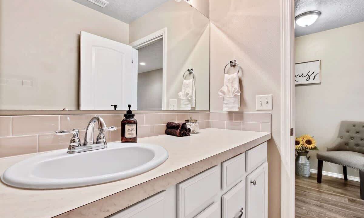 Photo of Others in Caldwell