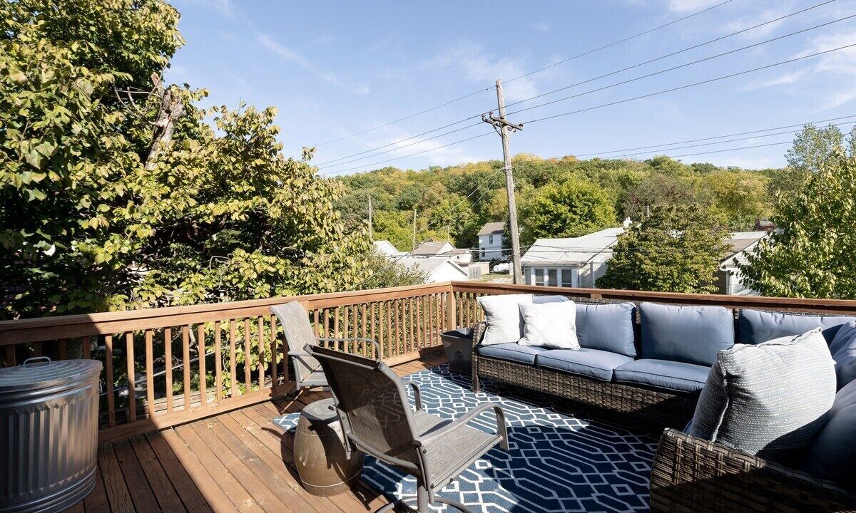Photo of Outdoor in Rosedale