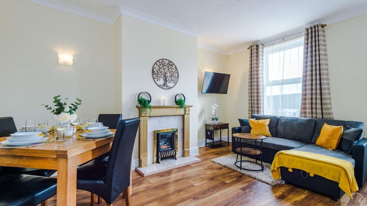 Photo of Others in Stanley