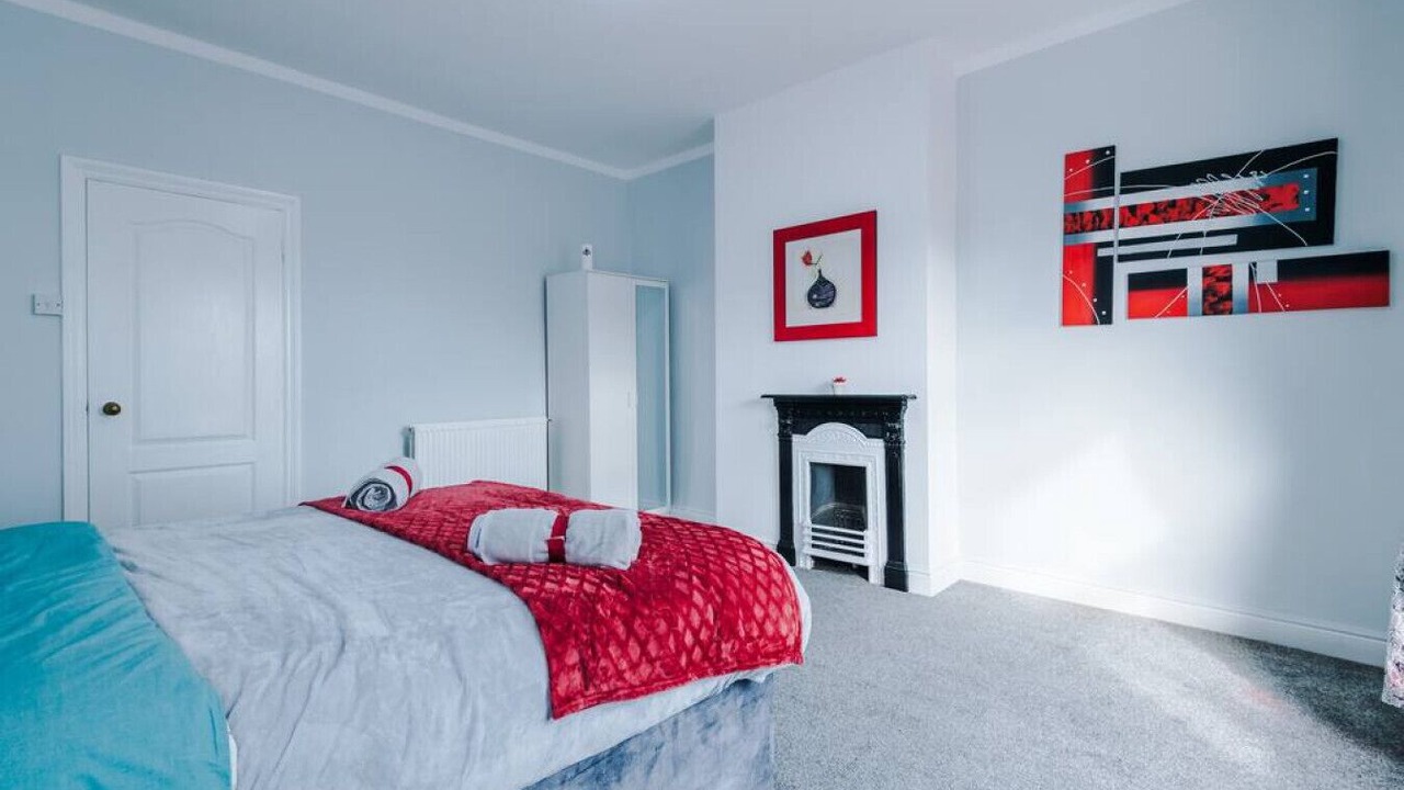 Photo of Others in Stanley