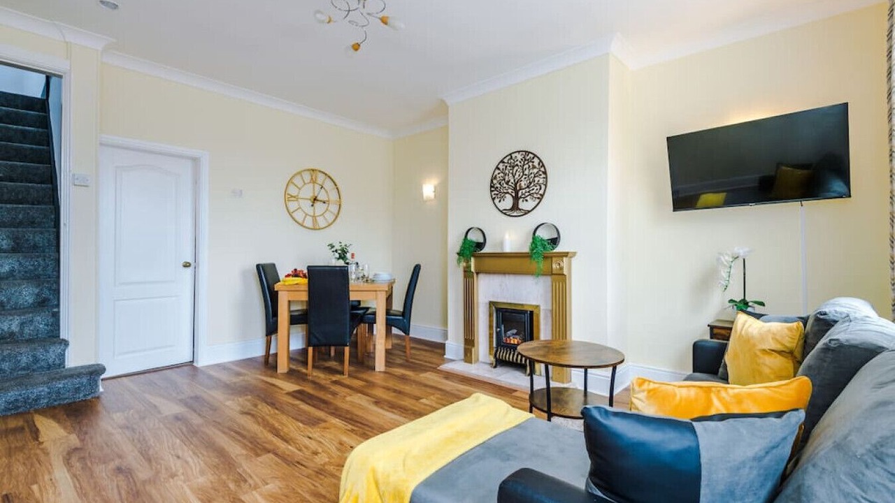 Photo of Others in Stanley