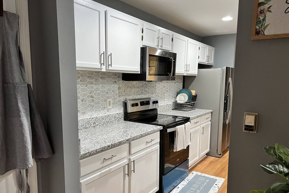 Photo of Kitchen in Lake Arbor