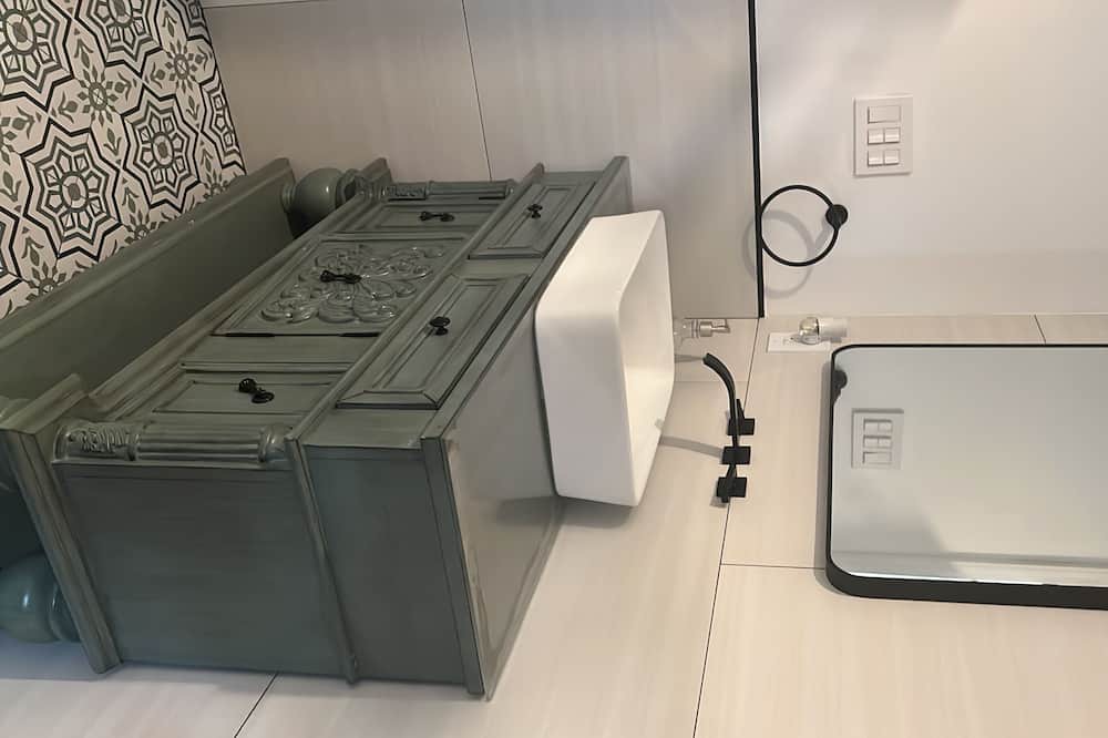 Photo of Others in Roselle