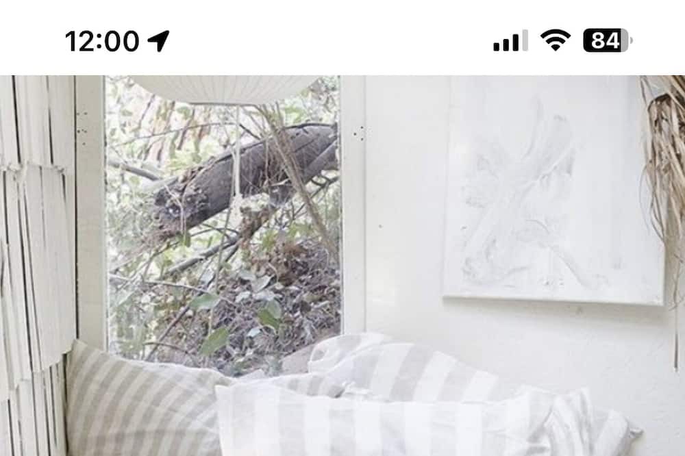 Photo of Bedroom in Roselle