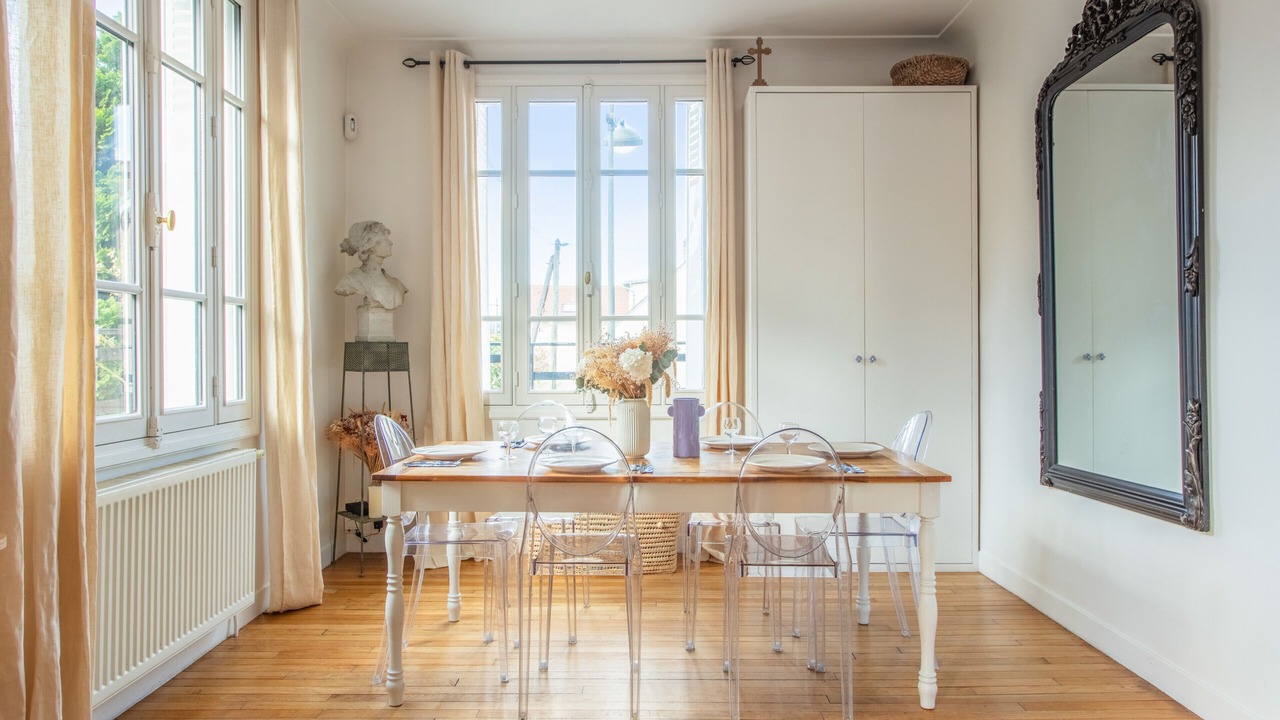 Photo of Others in Le Chesnay