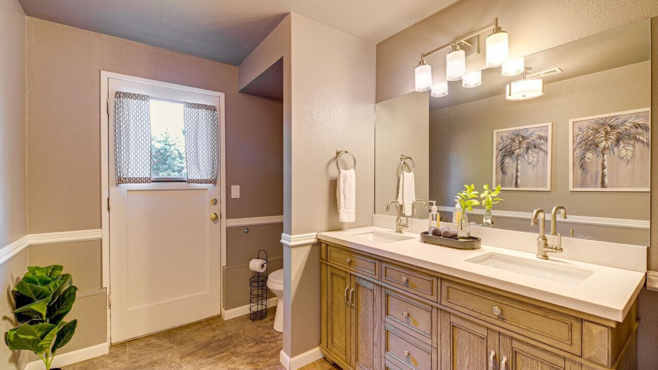 Photo of Others in Mount Vernon