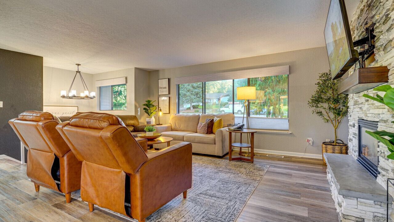 Photo of Livingroom in Mount Vernon