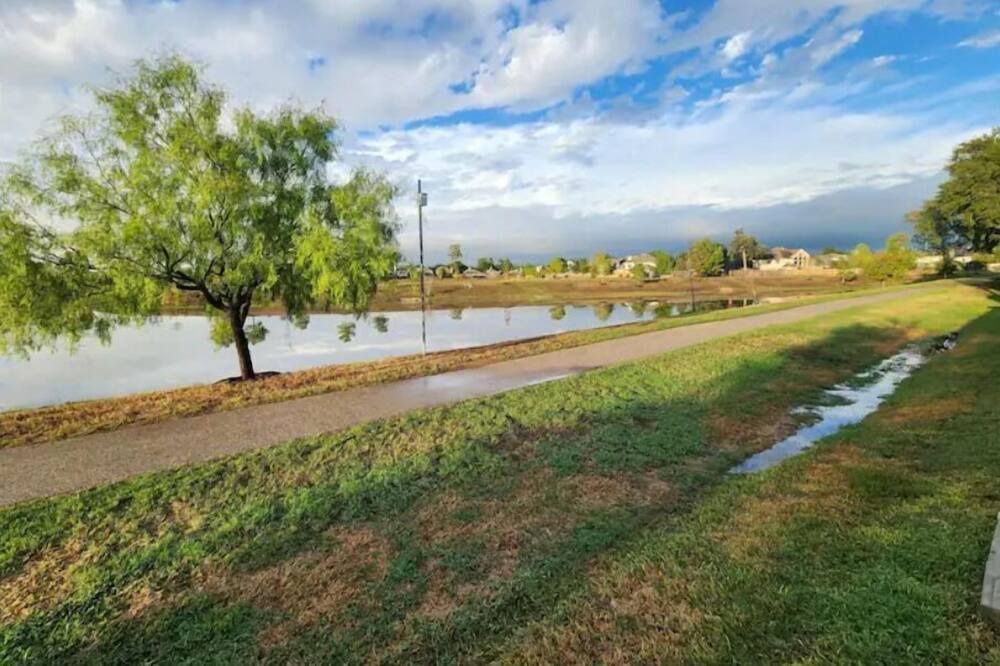 Photo of Outdoor in Tomball
