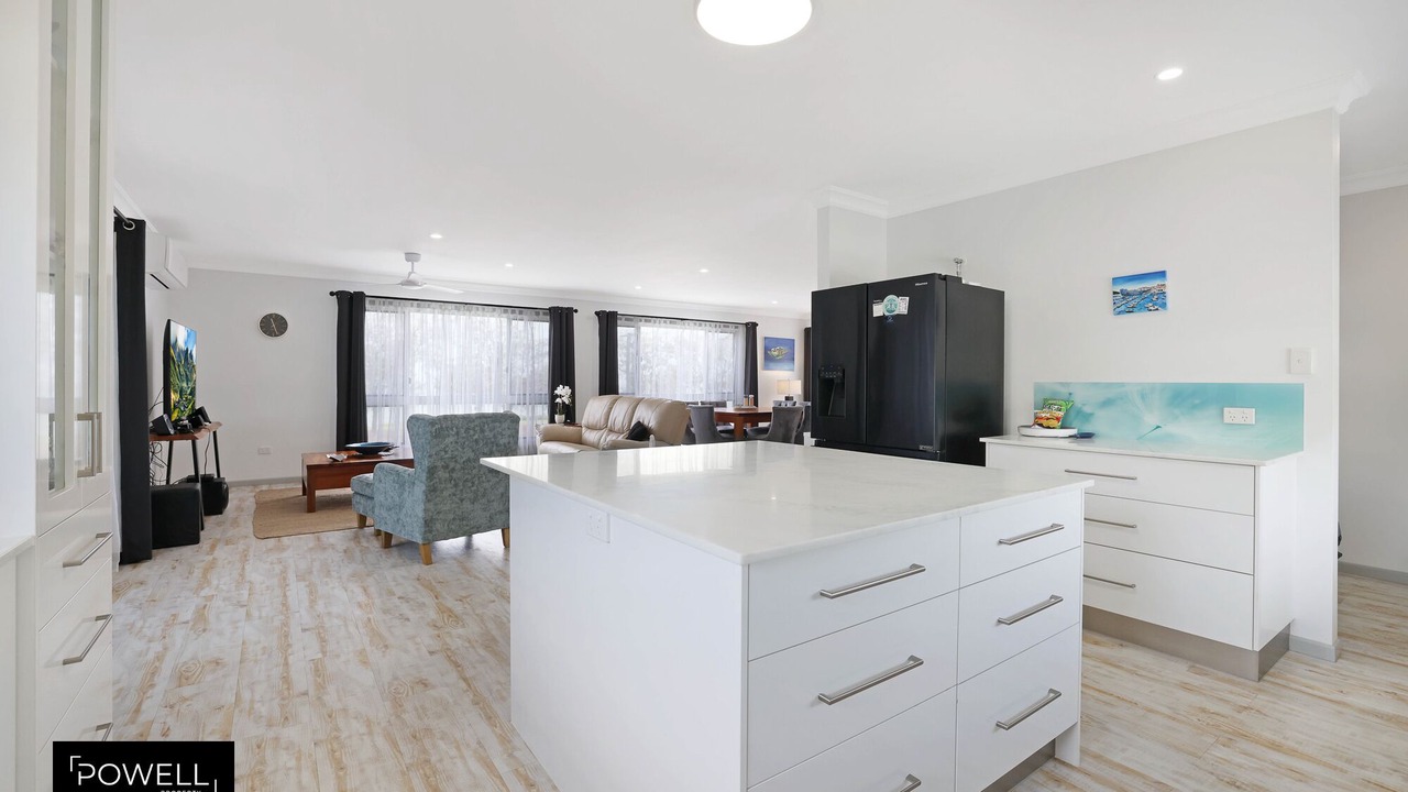 Photo of Others in Burnett Heads