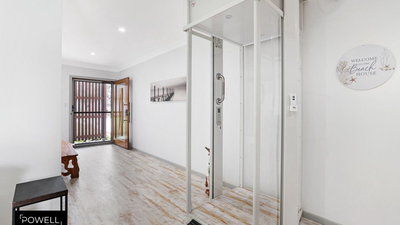 Photo of Others in Burnett Heads