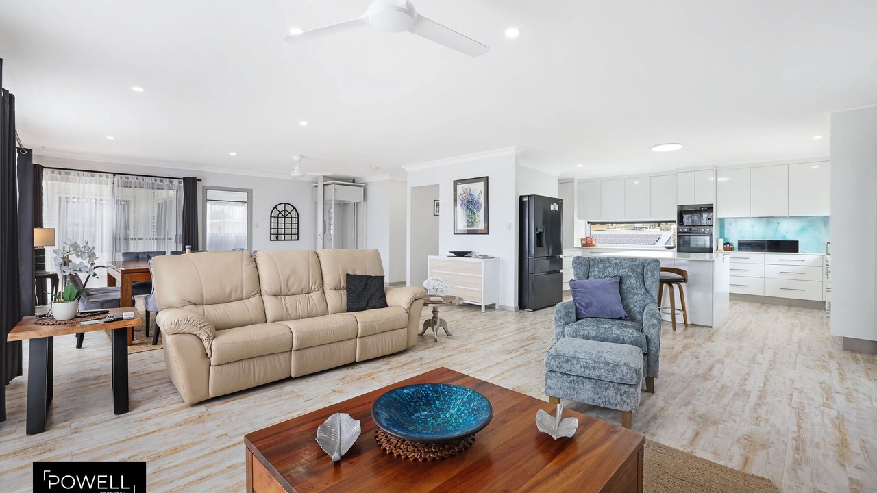 Photo of Livingroom in Burnett Heads