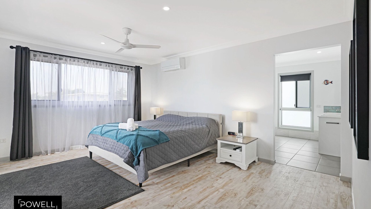 Photo of Others in Burnett Heads