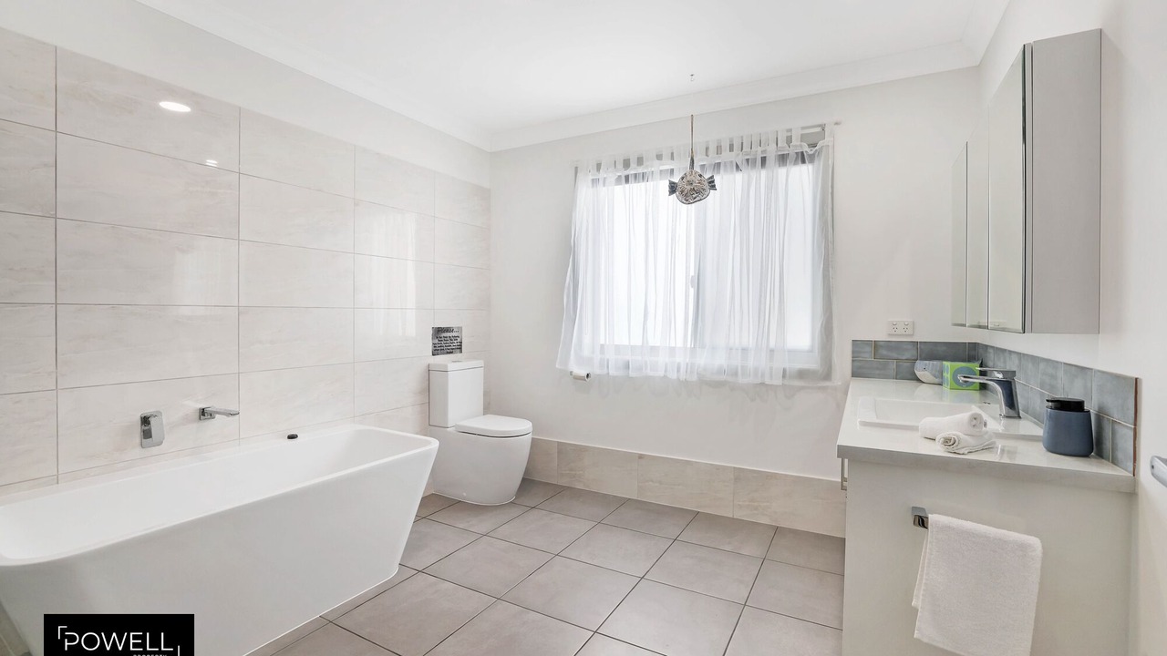 Photo of Others in Burnett Heads