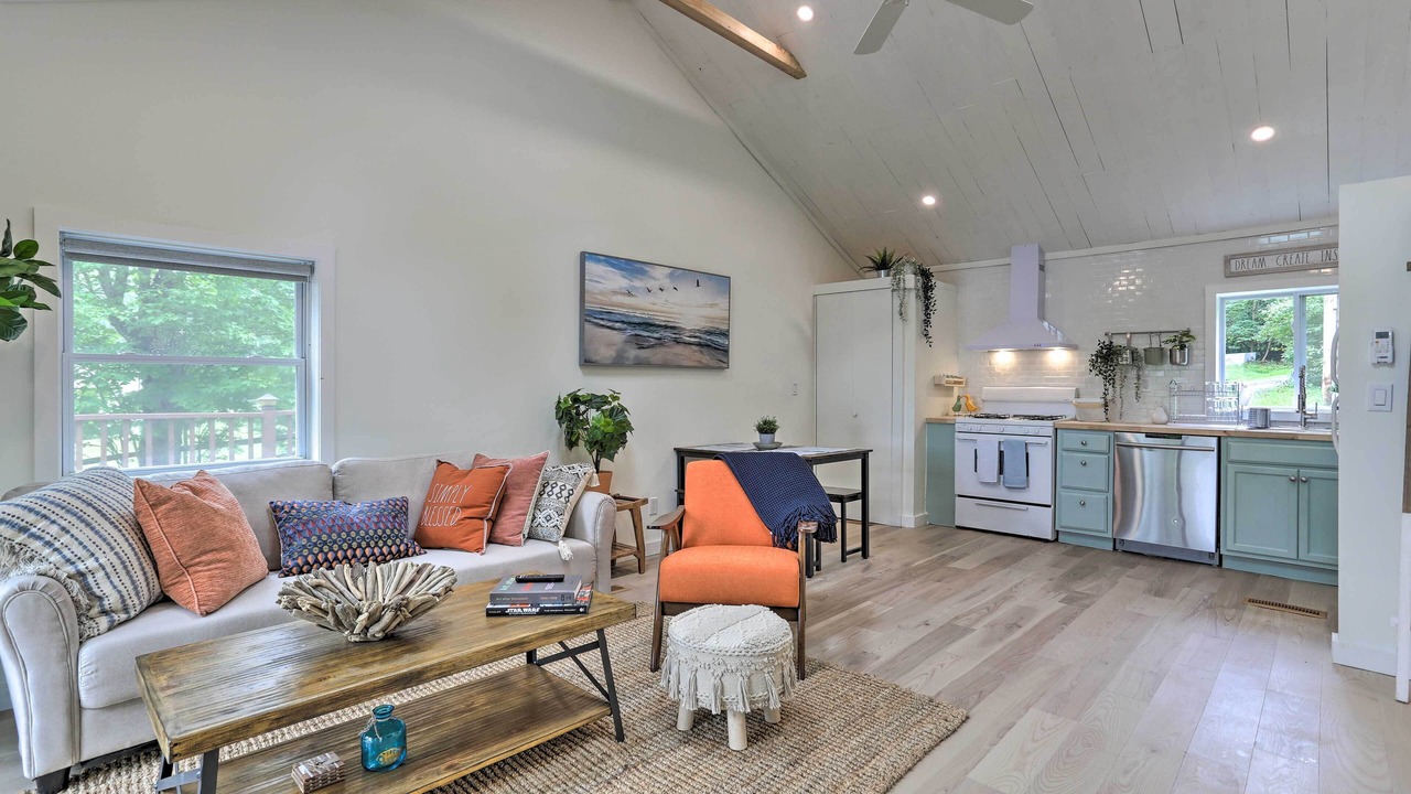 Photo of Others in Swan Lake