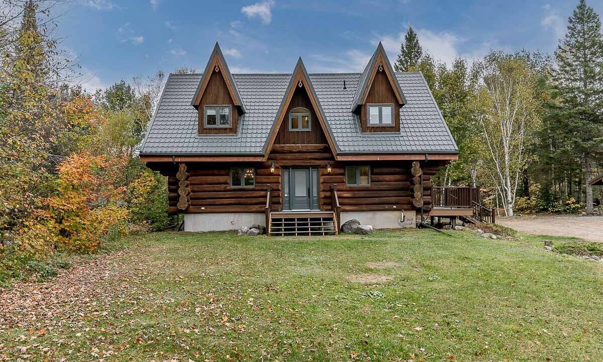 Photo of Outdoor in Novar