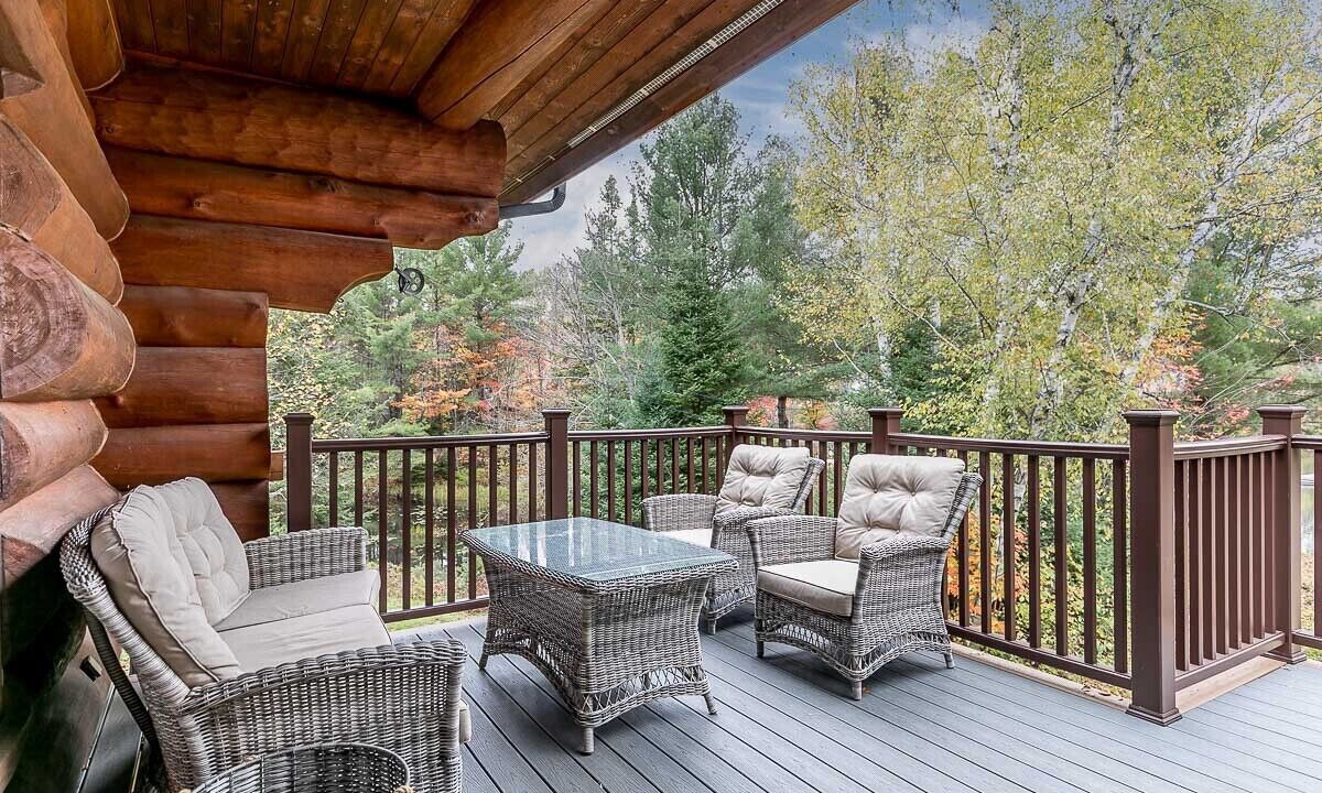Photo of Outdoor in Novar