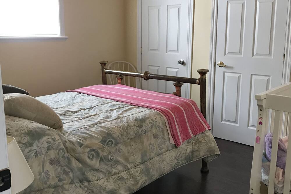 Photo of Bedroom in Saint-Raymond
