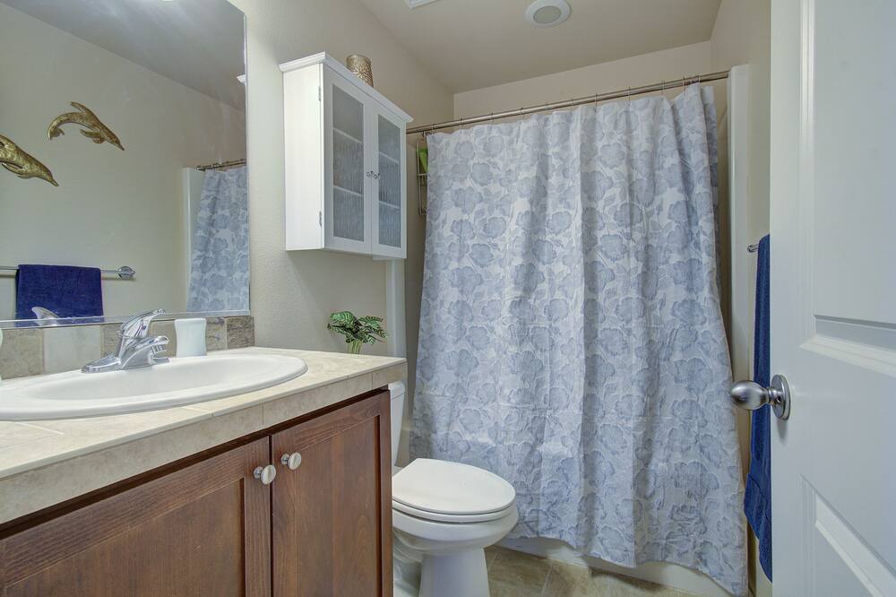 Photo of Bathroom in Ridgefield