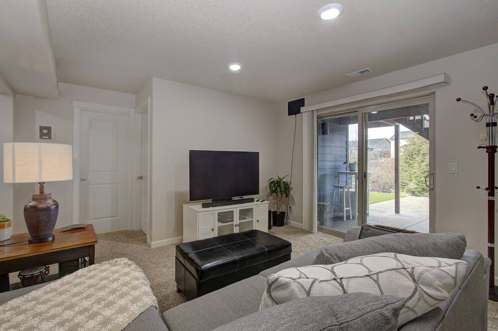 Photo of Livingroom in Ridgefield