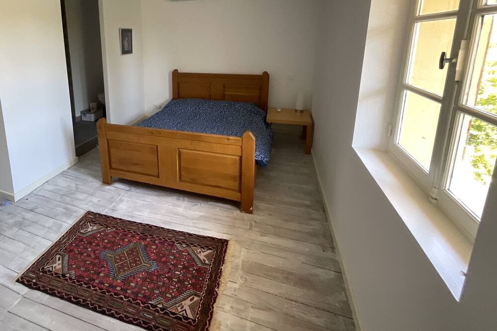 Photo of Bedroom in Armillac