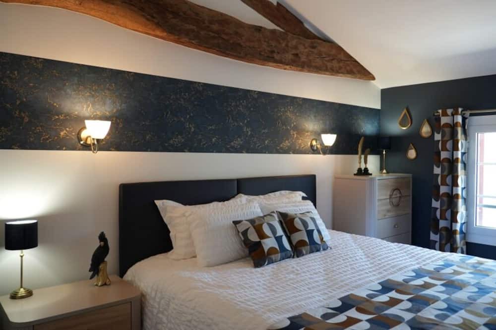 Photo of Others in Gauriaguet