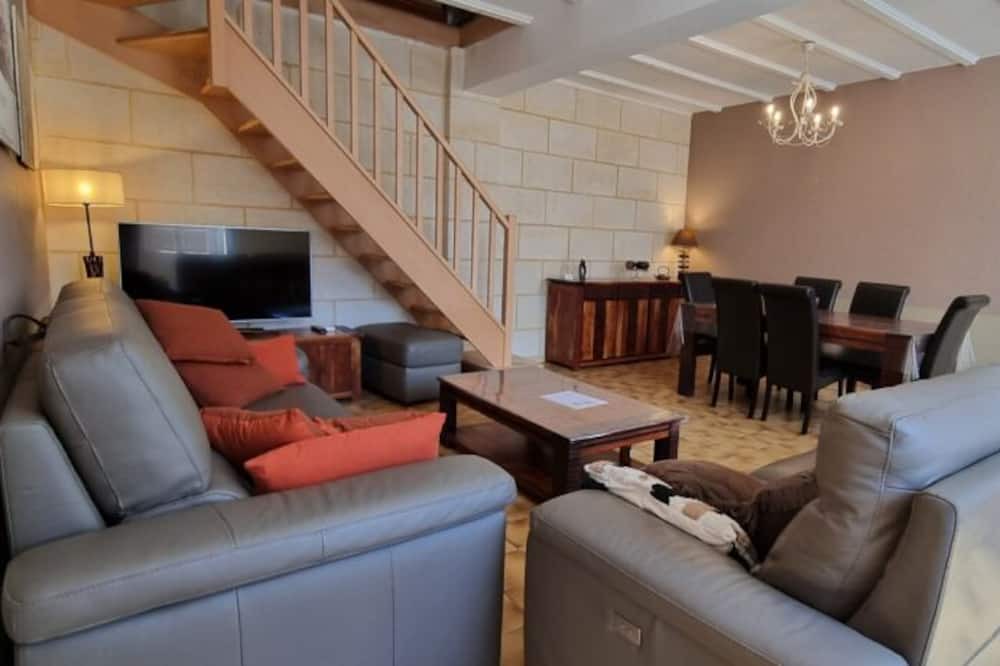 Photo of Others in Gauriaguet