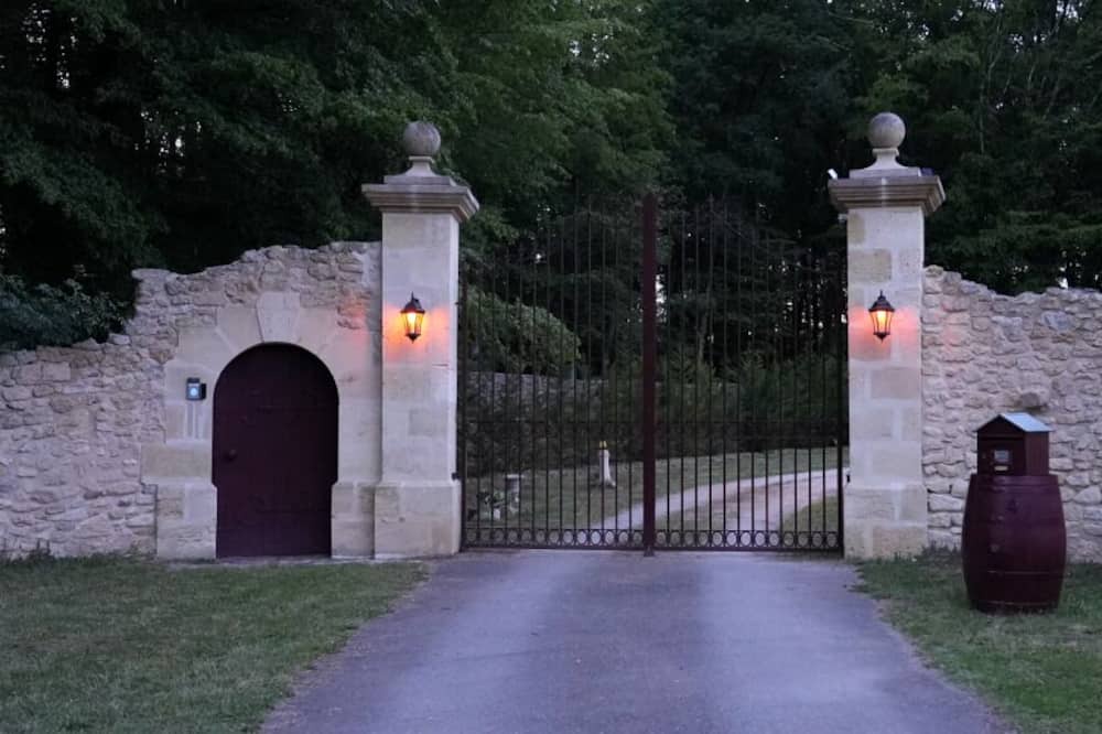 Photo of Others in Gauriaguet