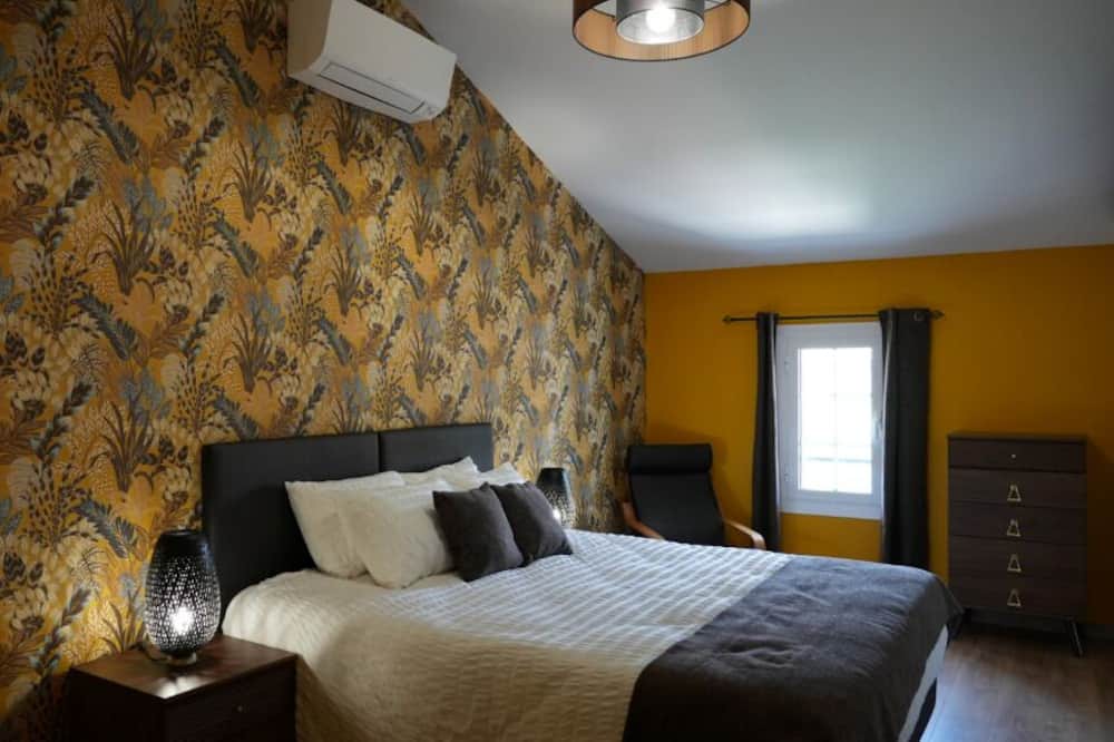 Photo of Others in Gauriaguet