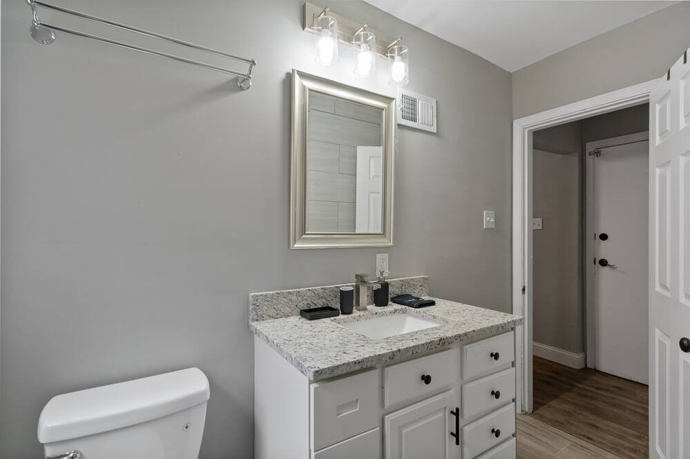 Photo of Bathroom in Richmond Heights