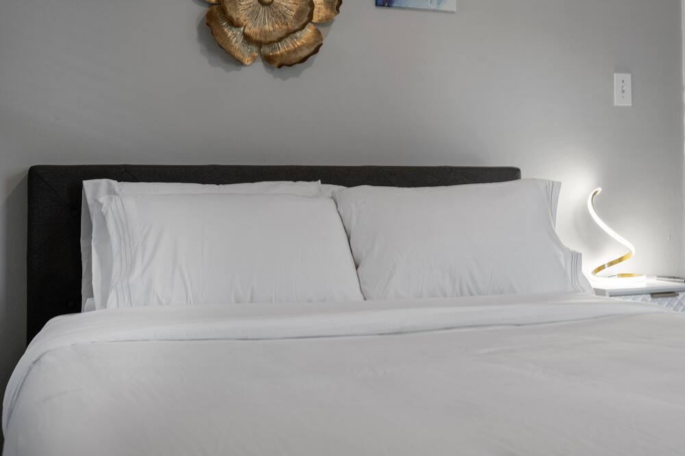Photo of Bedroom in Richmond Heights