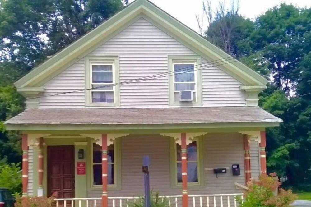 Photo of Outdoor in Bennington
