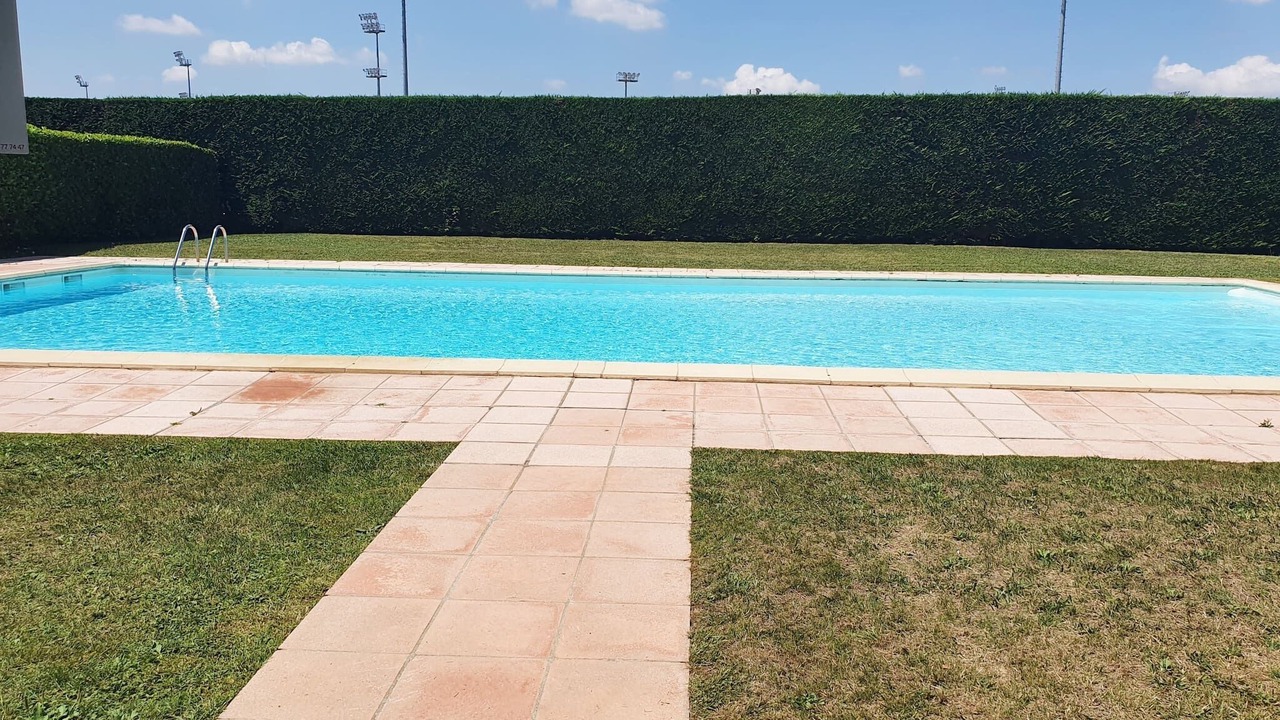 Photo of Outdoor in Fontaine Lestang-Bagatelle-Papus-Tabar-Bordelongue