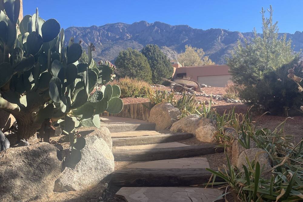 Photo of Outdoor in Sandia Heights South