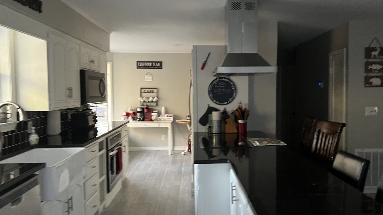 Photo of Kitchen in Rover