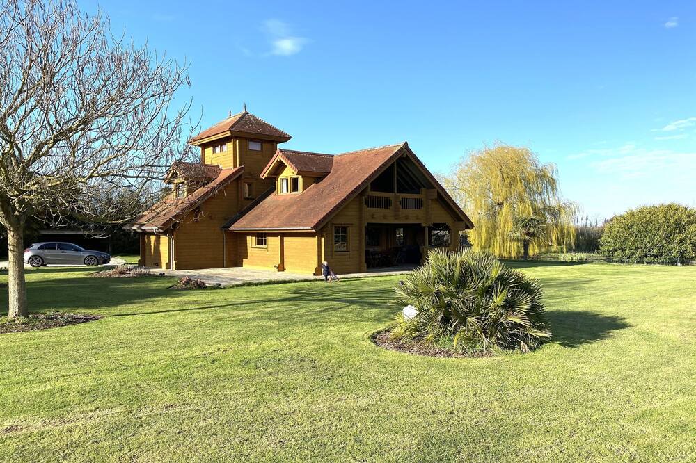 Photo of Outdoor in Sauqueville