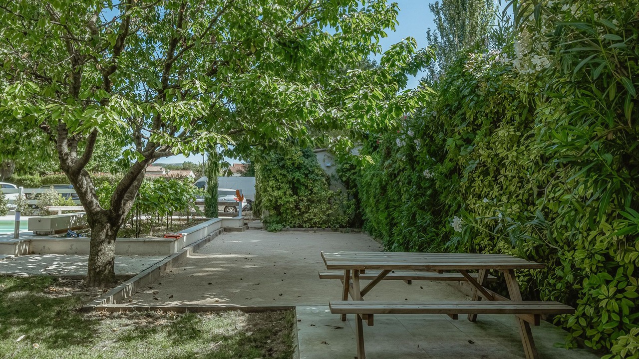 Photo of Outdoor in Saint-Victoret