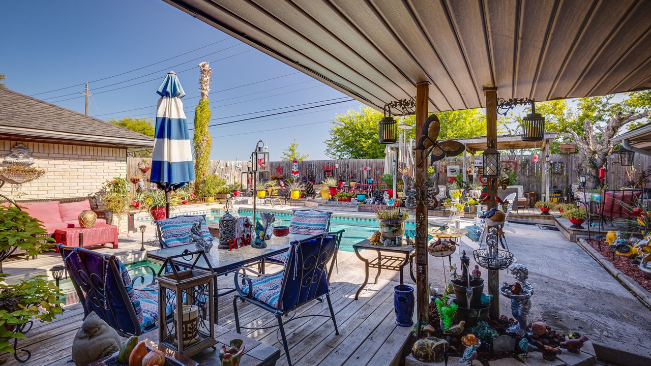 Photo of Patio Balcony in Briarcrest Estates