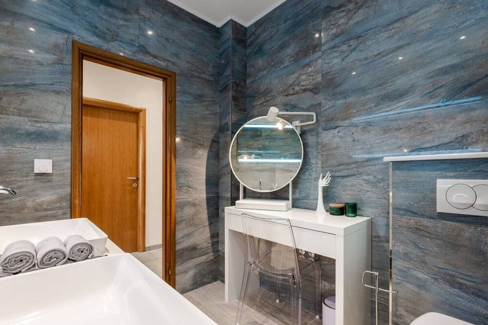 Photo of Bathroom in Srebreno